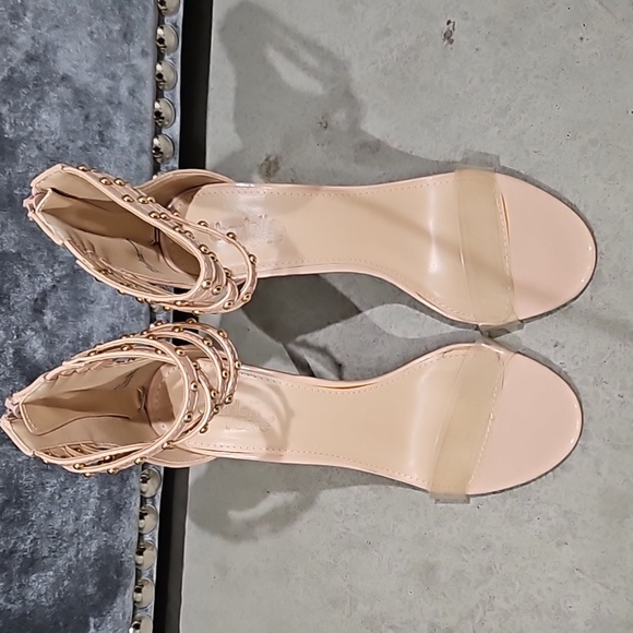 Classy Nude Ankle Strap Heels size6 - Picture 2 of 8